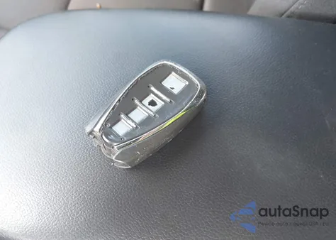 2019 Chevrolet Malibu 1Ls из США, поврежденный, VIN 1G1ZB5ST3KF183716